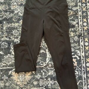Dark Green Leggings With Pockets